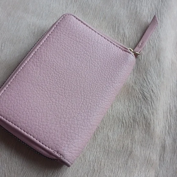 Juicy Couture  Wallet - Picture 3 of 16